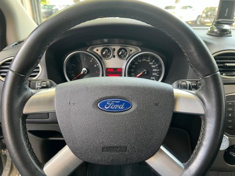 FORD FOCUS SE HATCH 1.6