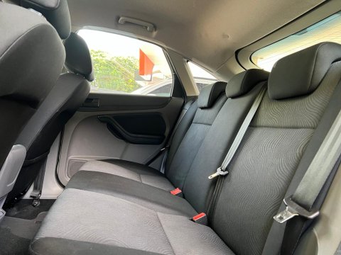 FORD FOCUS SE HATCH 1.6