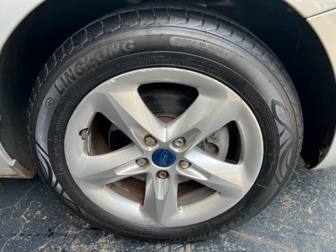 FORD FOCUS SE HATCH 1.6