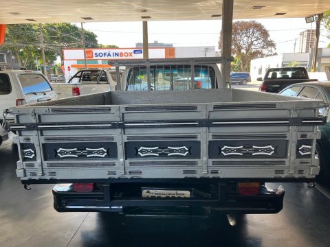 FORD F-1000 TURBO SUPER 3.9