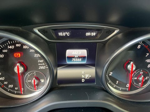 M.BENZ GLA 200 STYLE 1.6 TURBO