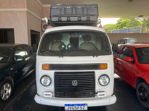 VOLKSWAGEN KOMBI MOTOR-HOME 1.4
