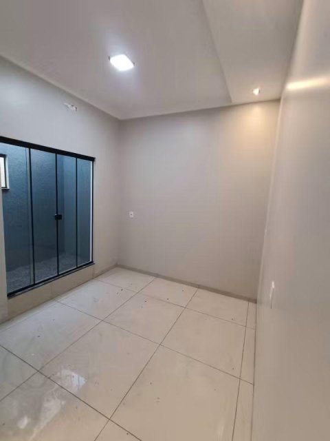 Casa Nova à Venda Próximo ao Hospital da UNIMED