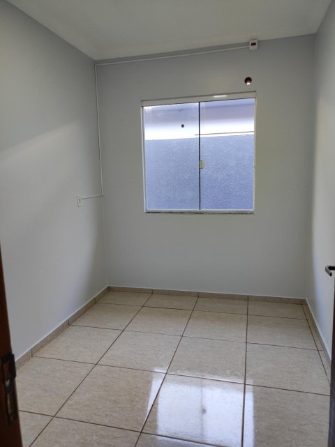Casa à Venda no Bairro Ana Paula