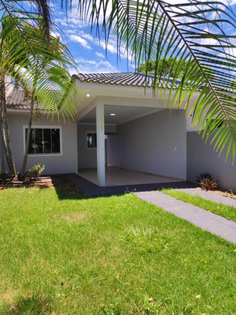 Casa à Venda no Bairro Ana Paula