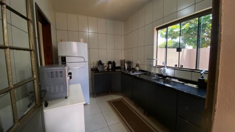 Casa à Venda no Parque Ecológico