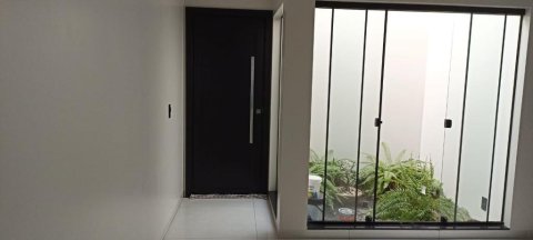 Casa Nova de Esquina à Venda em Nova Santa Rosa