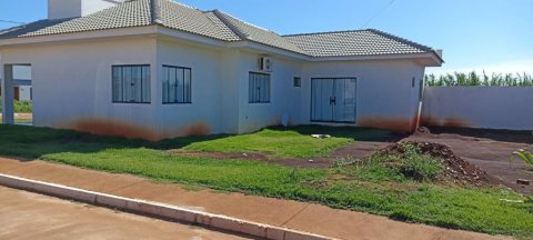 Casa Nova de Esquina à Venda em Nova Santa Rosa