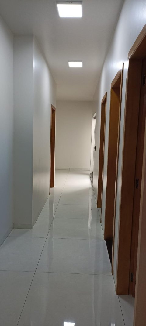 Casa Nova de Esquina à Venda em Nova Santa Rosa