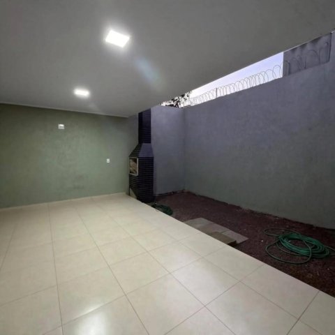 Casa Nova à Venda no Jardim Marechal