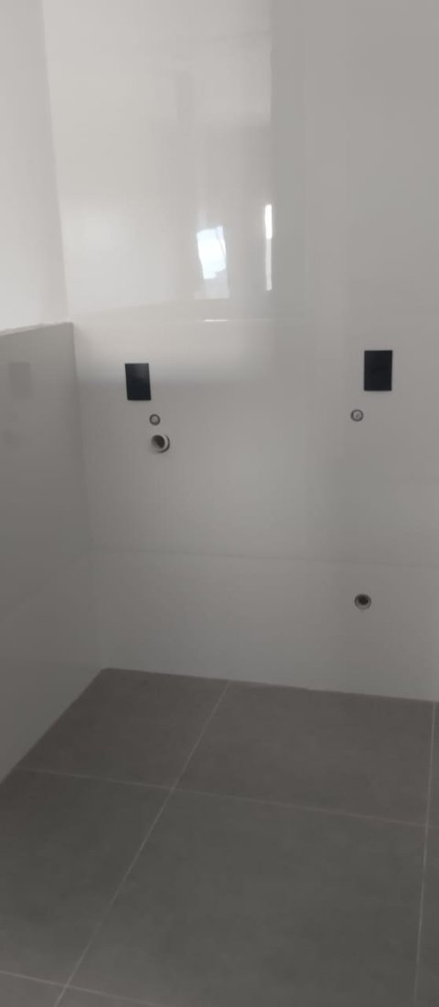 Sobrado Novo à Venda no Bairro Vila Gaúcha