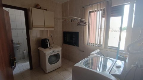 Apartamento - Rua Rio de Janeiro, 1060, esquina com a Rua Independência