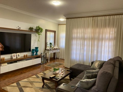 Casa - Rua Ampá, 633