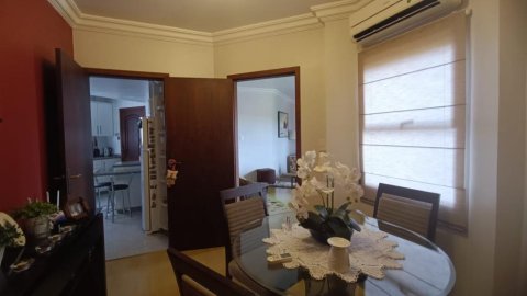 Apartamento - Rua Rio de Janeiro, 1060, esquina com a Rua Independência
