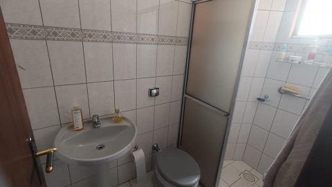 Apartamento - Rua Rio de Janeiro, 1060, esquina com a Rua Independência