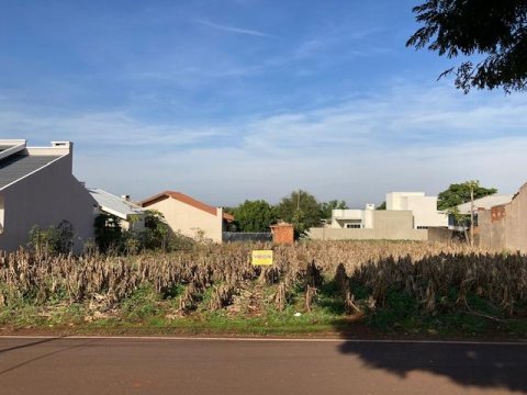Terreno - Rua 10 de Abril