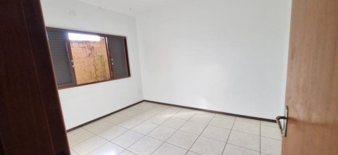 Casa - Rua Sergipe 2212 - Avenidas