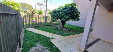 Casa - Rua Sergipe 2212 - Avenidas