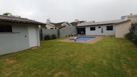 Casa - Rua Rogério Valter Grum, 914