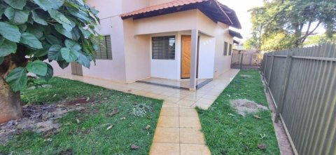 Casa - Rua Sergipe 2212 - Avenidas