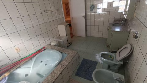 Casa - Rua Marechal Deodoro, 64