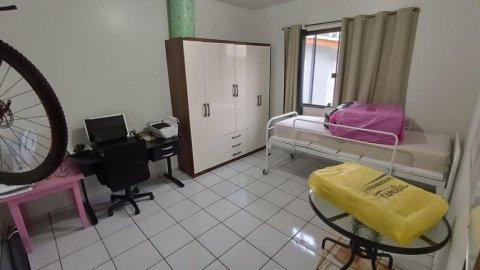 Casa - Rua Rogério Valter Grum, 914