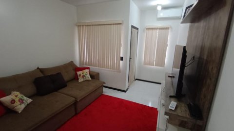 Casa - Rua Rogério Valter Grum, 914