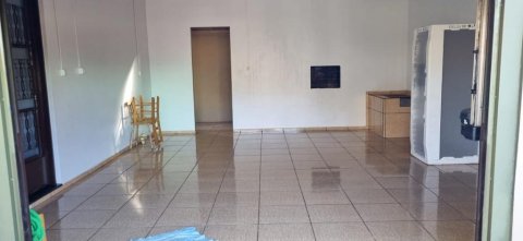 Casa - Rua Sergipe 2212 - Avenidas