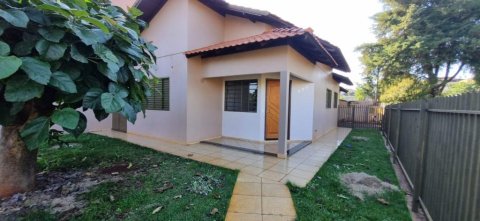 Casa - Rua Sergipe 2212 - Avenidas