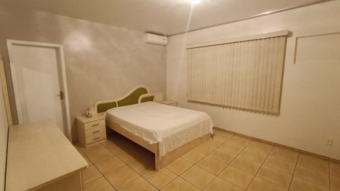 Casa - Rua Marechal Deodoro, 64