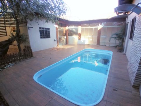 Casa - Rua Gernot Reuter, 582