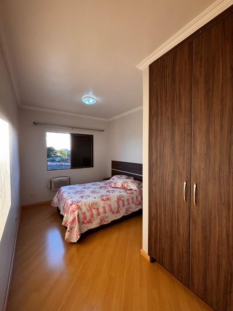 Apartamento - Rua Rio de Janeiro, 1060, esquina com a Rua Independência