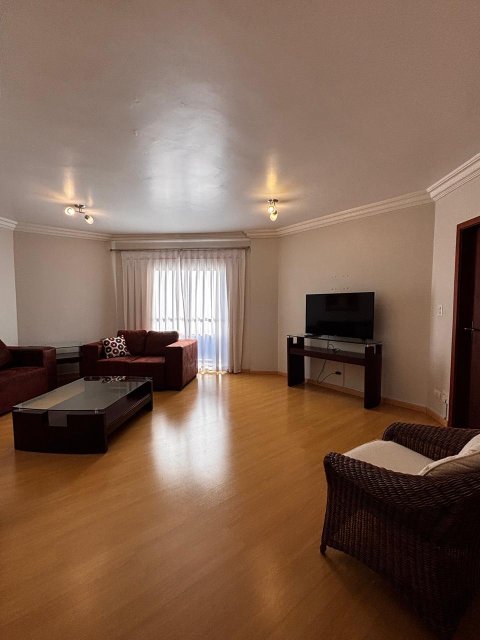 Apartamento - Rua Rio de Janeiro, 1060, esquina com a Rua Independência